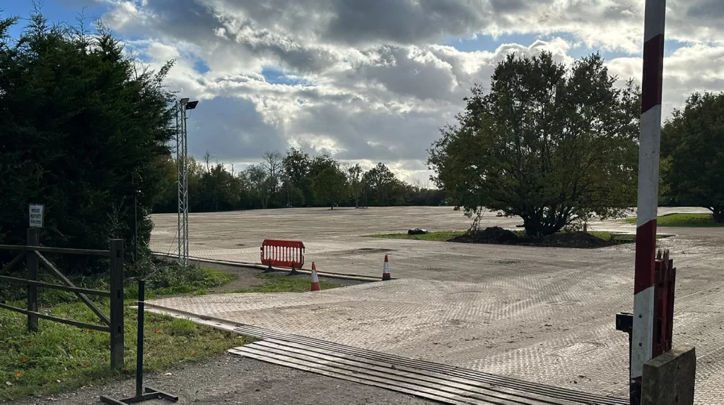 Scientology mega car park recommended for approval, despite environmental and local residents’ concerns